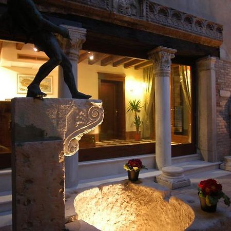 Hotel Al Ponte Mocenigo Венеция Экстерьер фото