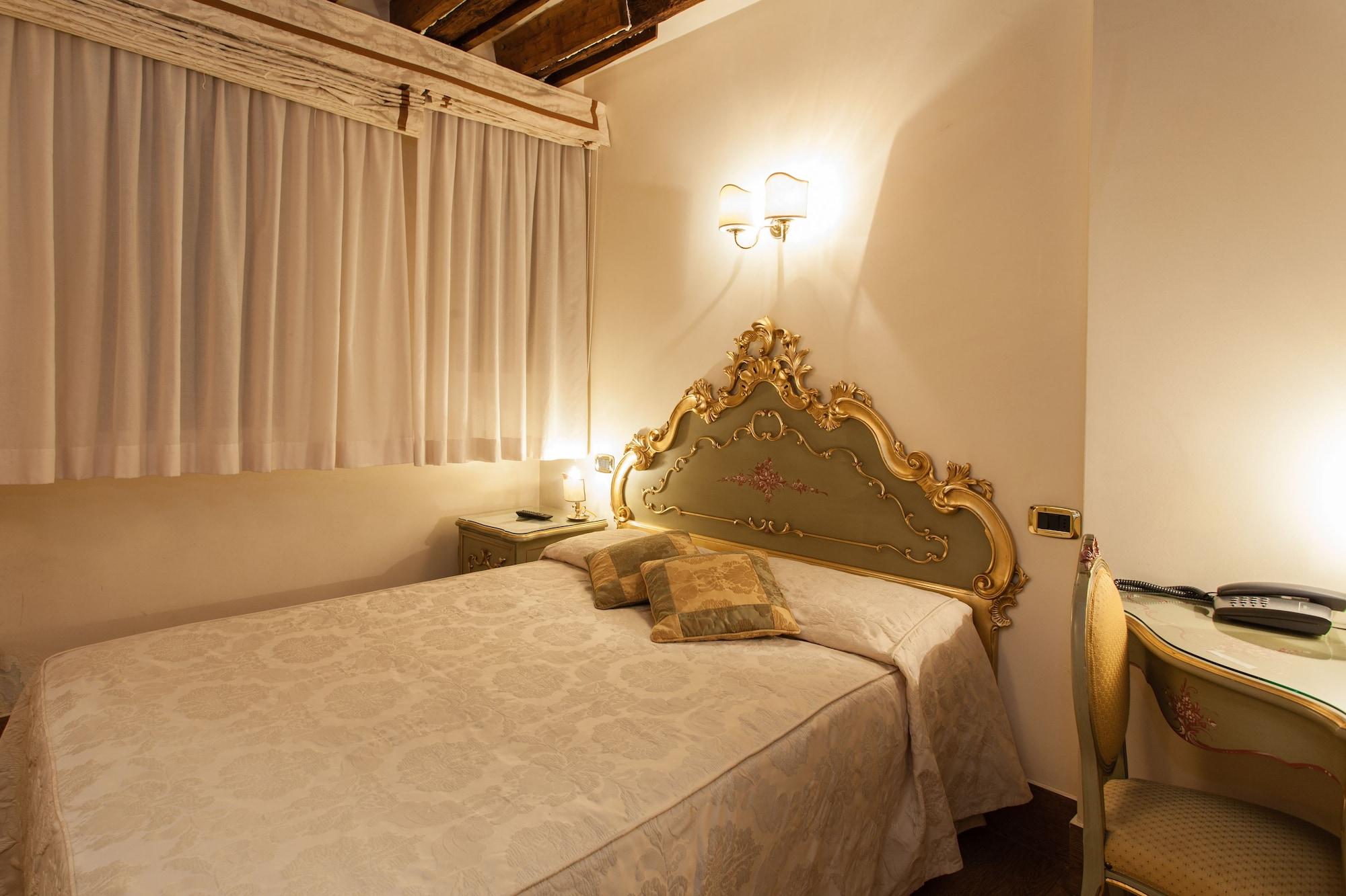 Hotel Al Ponte Mocenigo Венеция Экстерьер фото