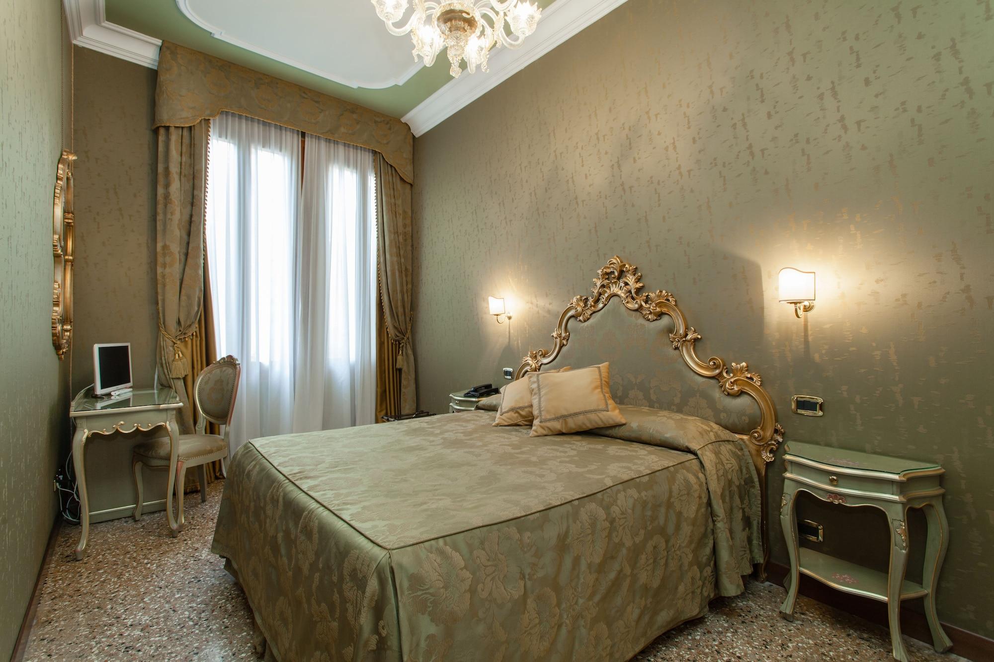 Hotel Al Ponte Mocenigo Венеция Экстерьер фото