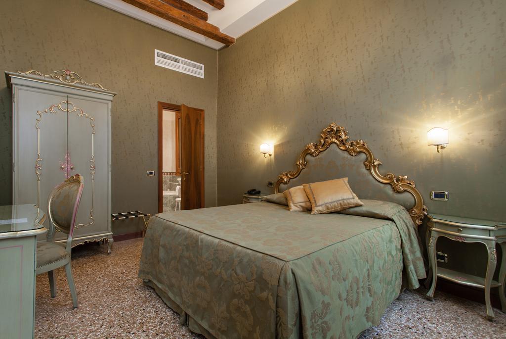 Hotel Al Ponte Mocenigo Венеция Экстерьер фото