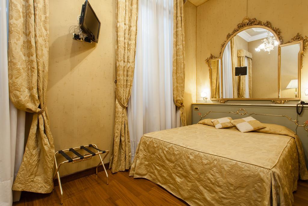 Hotel Al Ponte Mocenigo Венеция Экстерьер фото