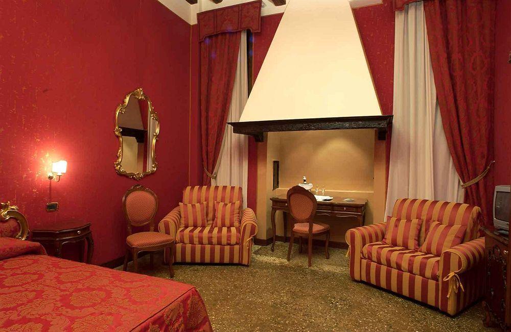 Hotel Al Ponte Mocenigo Венеция Экстерьер фото
