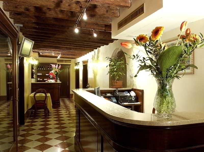 Hotel Al Ponte Mocenigo Венеция Интерьер фото